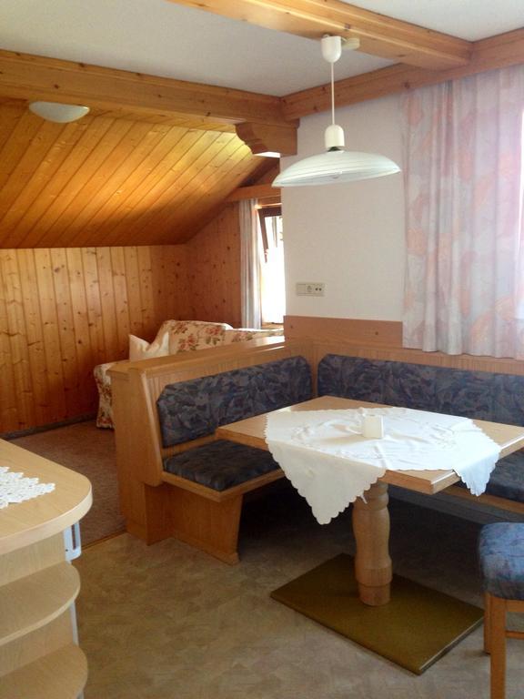 Pension Kuntschner Міттерзілль Номер фото