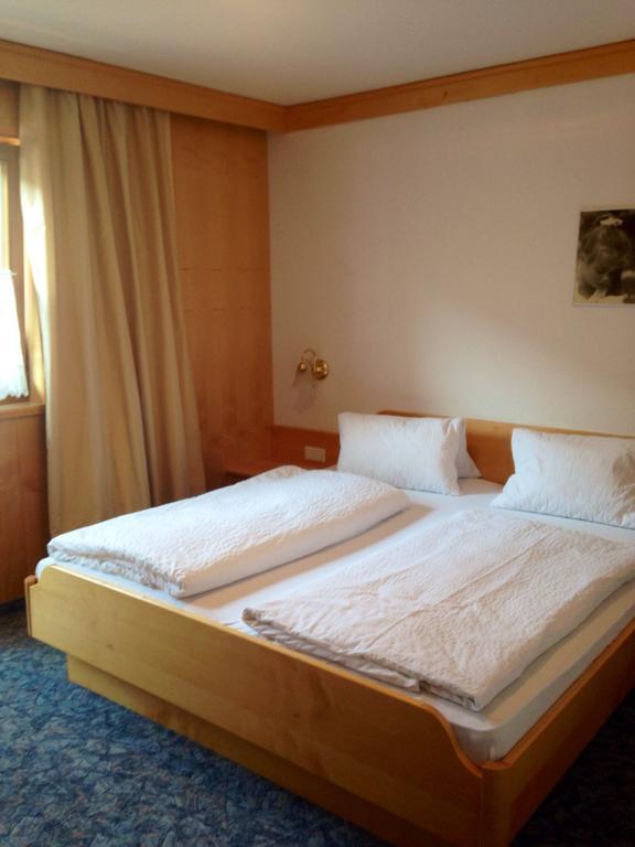 Pension Kuntschner Міттерзілль Номер фото