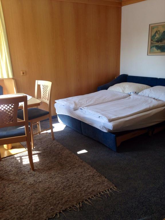Pension Kuntschner Міттерзілль Номер фото